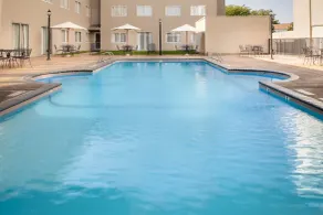 Holiday Inn Hotel & Suites Overland Park-West by IHG - Piscine