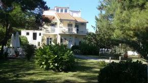 Villa Iris - Overnattingsstedets uteområder