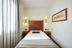 Exe Plaza Delicias - Chambre