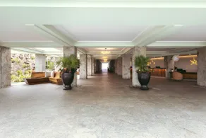 Pierre Mundo Imperial - Recepción