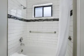 SureStay Hotel by Best Western Beverly Hills West LA - Salle de bain