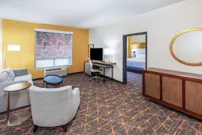 Holiday Inn & Suites Stillwater-University West by IHG - Vue de la chambre