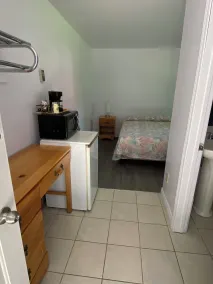 Mindemoya Motel - Bathroom