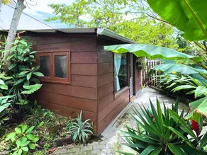 Tombo Beach Home Stay - Room