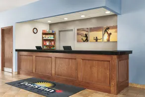 Days Inn by Wyndham London - Réception