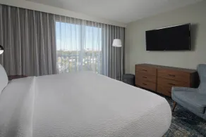 Four Points by Sheraton Suites Tampa Airport Westshore - Chambre