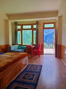 Aarav Chaaras Homestay - Room