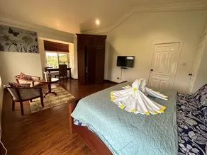 Cozy Hill Gardens - Room