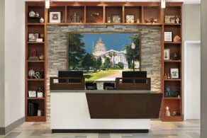 Four Points by Sheraton Sacramento Airport - Réception
