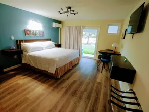 Boiling Spring Lakes Motel - Rum