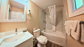 Maple Leaf Inn & Suites - Salle de bain