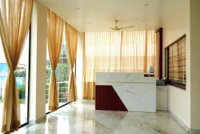 UJ PALLAZZIO - Business Class Luxury Hotel - Reception