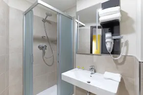 B&B Hotel Roma Fiumicino Aeroporto Fiera 1 - Bathroom