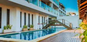 Ramada Suites by Wyndham Wailoaloa Beach Fiji - Piscine