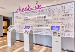 Premier Inn Bristol Cribbs Causeway - M5 J17 - Reception