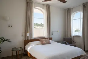 Khan Ein Karem Boutique Hotel - Chambre