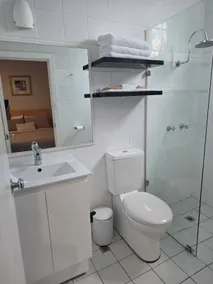 Nebula Motel - Baño