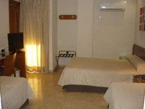 Hostal Moreno - Chambre