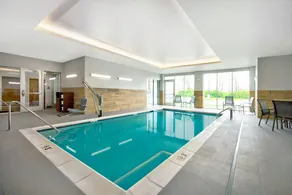 Fairfield by Marriott Inn & Suites Cincinnati North West Chester - Piscine
