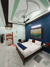 Prabha Guest House Ayodhya - Room