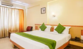 Treebo Brahma Regency - Room