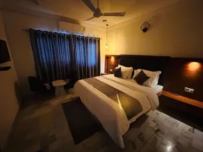 Hotel 7 Cr - Chambre