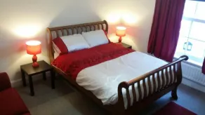 Riverbank Guest House - Room
