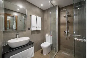 Elysium Gallery Hotel - Bathroom