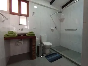 ALSIGAL COCHABAMBA Casa de Huéspedes - Bathroom
