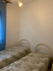 Renovated apartment on the ground floor - Camera