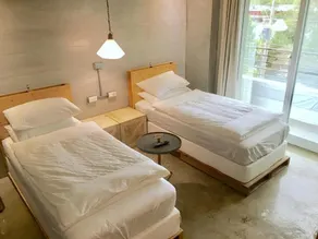 Genuinn - Room