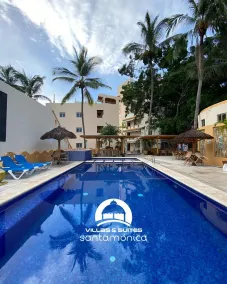 Villas & Suites Santa Monica - Piscina