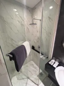 Brits Hotel Puri Indah - Badezimmer