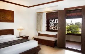 Grand Balisani Suites Hotel - Chambre