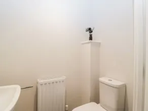 The Old School - Bathroom