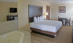 Ocean Surf Inn & Suites - Chambre