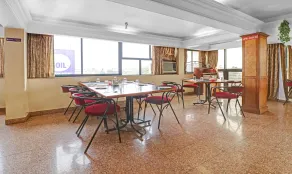 Treebo Surya Yatri Niwas - Restaurant