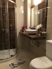 Danae Villa - Baño