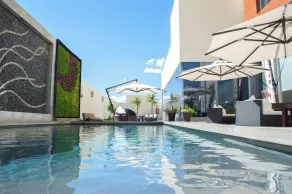 HS HOTSSON Hotel Queretaro - Piscine