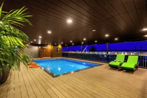Paramount Residency - Pool