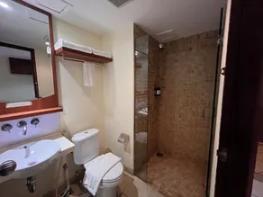 New Kuta Hotel by LORIN - Bathroom