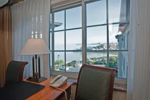 Bay Landing Hotel - Chambre