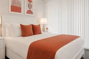 Velvet Queen Hotel - Room