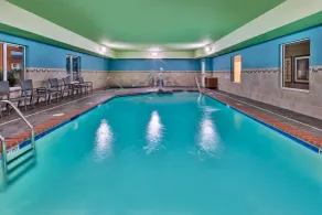 Holiday Inn Express & Suites - Effingham by IHG - Piscine