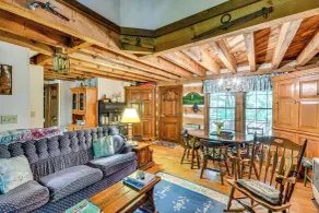 Peaceful Burnsville Cabin By South Toe River! - Innvendig