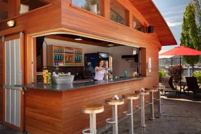 Delta Hotels by Marriott Grand Okanagan Resort - Piscine