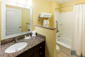 TownePlace Suites Columbus - Salle de bain