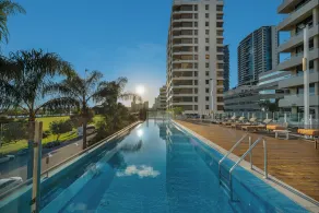 Crowne Plaza Perth by IHG - Pool