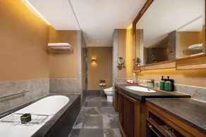 Shangri-La Resort Shangri-La - Salle de bain