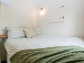 Willow - Room